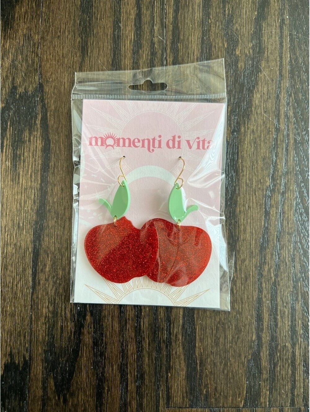 momenti di vita Red Glitter Apple Acrylic Earrings with Green Leaf Accent - Picture 2 of 4